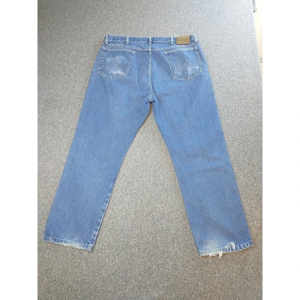 Wrangler Rugged Wear Mens Blue Straight Leg Jeans 38x29 Medium Wash 39902PW